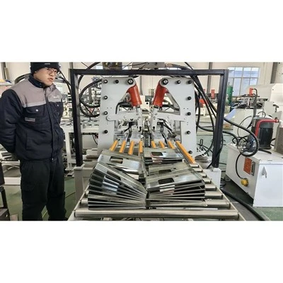 Yong'in shkafi eshik paneli ishlab chiqarish uskunalari